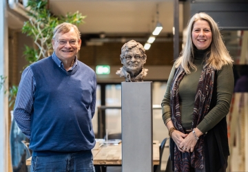 Piet van Rens portrayed in clay