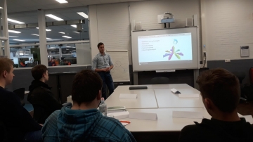 Luuk Huizer from student to teacher Luuk Huizer from student to teacher